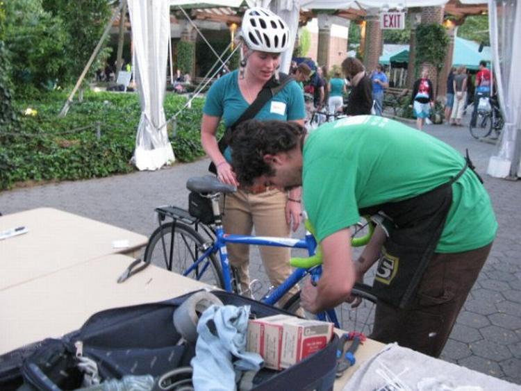 De fleste deltagere i Climate Ride har deres egne cykler med, som med lidt hjælp fra mekanikerne gerne skulle kunne klare 500 kilometer på fem dage. 