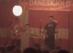 Den sigtede var forsanger i Daneskjold, Danmarks første og eneste nazistband. Bandet er nu nedlagt. 