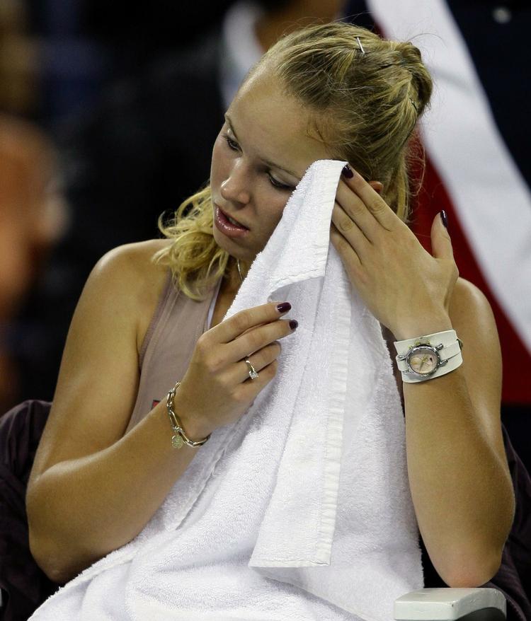Caroline Wozniacki måtte give op bagud med 5-0 mod canadiske Aleksandra Wozniak. Arkivfoto. 