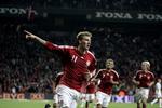 Den danske landsholdsangriber Nicklas Bendtner slap heldigt fra en soloulykke i sin dyre bil. Arkivfoto 