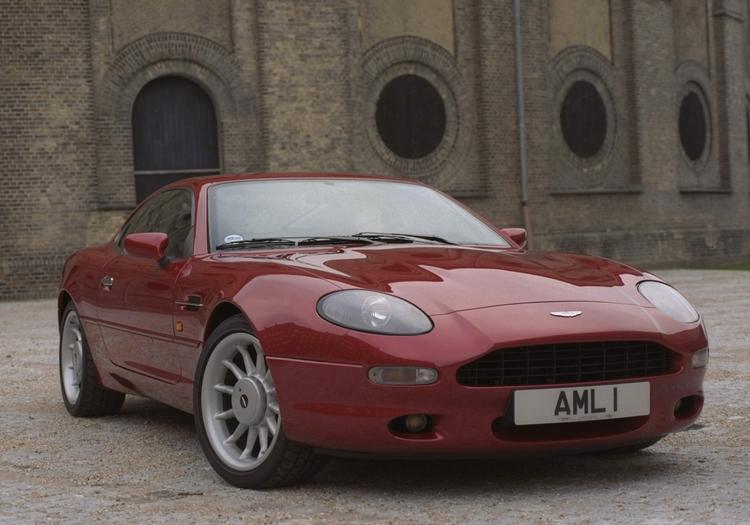 Sådan en Aston Martin DB7 fra 1997 er en drøm for de fleste. Alligevel har en amerikansk ejer valgt at bytte den for en skrotpræmie på ca. 20.000 kroner. 