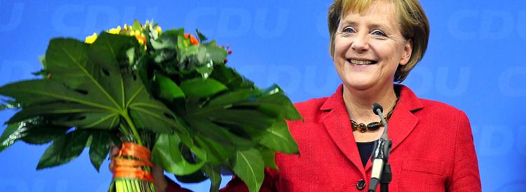 Angela Merkel, som engang af spydige tunger blev betegnet som Helmut Kohls »lille pige«, har ikke alene indtaget rollen som Tysklands mest populære politiker. Hun er flere gange blevet kåret som verdens mægtigste kvinde. Foto: Gero Breloer 