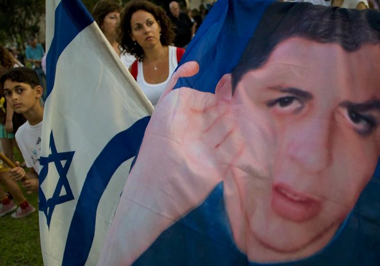 Israelere mødtes 25. juni for at markere tre årsdagen for Hamas' tilfangetagelse af Gilad Schalit. 