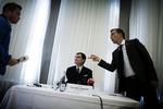 Forsvarschef Tim Sloth Jørgesen (i midten) er kommet under hård beskydning i sagen om jægerbogen. Arkivfoto. 