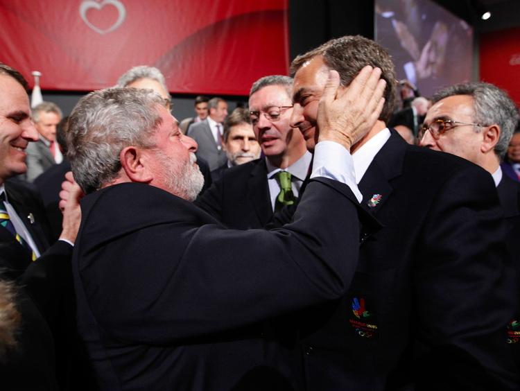 I får chancen en anden gang ... synes Brasiliens præsident Luiz Inacio Lula da Silva at sige til den spanske ministerpræsident Jose Luis Rodriguez Zapatero, efter at det var afgjort, at Rio løber med sommer-OL i 2016. 