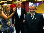 Under OL i Beijing mødte det hollandske kronprinsepar, Maxima og Willem-Alexander, blandt andre den brailianske præsident Lula da Silva, som i sidste uge smilede endnu bredere, da IOC tildelte OL-værtskabet i 2016 til Rio de Janeiro. Arkivfoto: Charles Dharapak/AP 