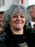 Den israelske forsker Ada Yonath deler Nobelprisen i kemi med to kolleger. Prisen gives for deres studier af ribosom. 
