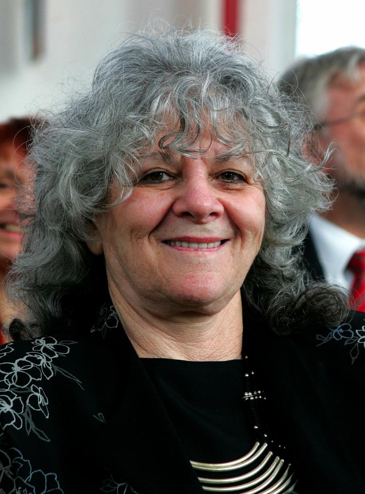Den israelske forsker Ada Yonath deler Nobelprisen i kemi med to kolleger. Prisen gives for deres studier af ribosom. 