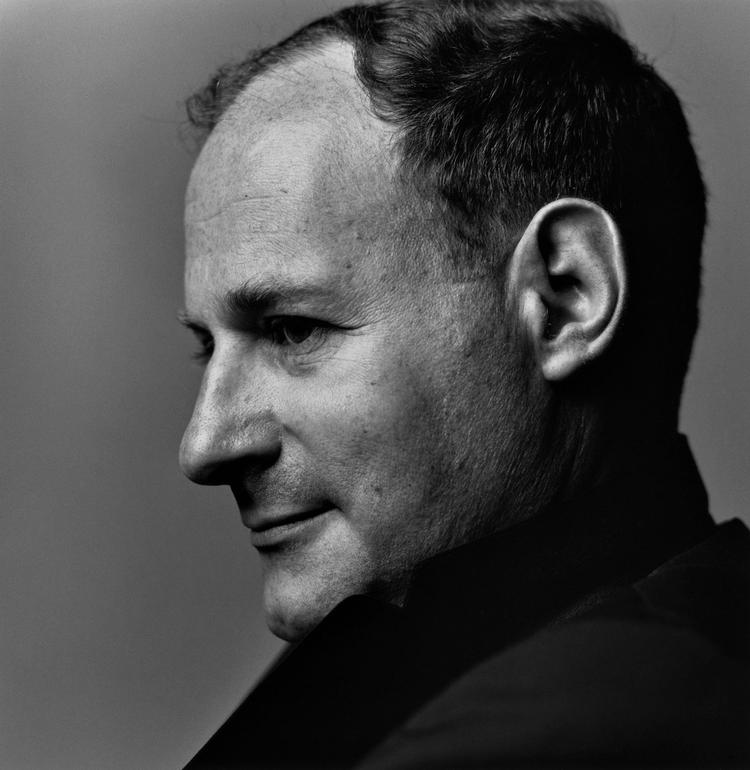 Irving Penn døde i sit hjem på Manhatten i New York. 