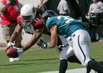 Arizona Cardinals Larry Fitzgerald på vej mod et touchdown i kampen mod Jacksonville Jaguars. Arkivfoto. 