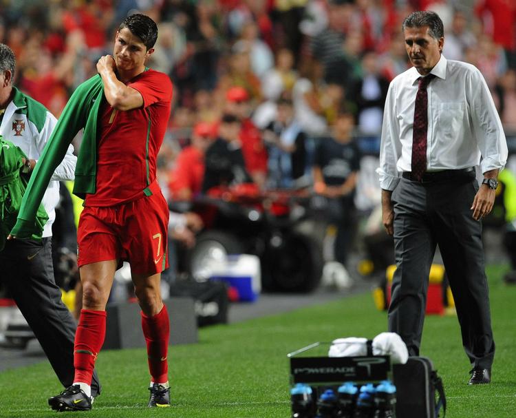 Ronaldo lagde op til Portugals første mål mod Ungarn, men blev efterfølgende skadet. 