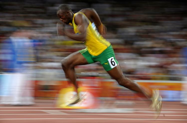 Usain Bolts opsigtsvækkende verdensrekorder på 100 og 200 meters sprint var blevet overhalet af mange aboriginermænd. 