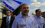 Israels udenrigsminister Avigdor Liebermanraser over en tyrkisk tv-serie, der viser israelske soldater skyde palæstinensiske børn. 