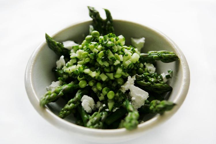 Salat med asparges