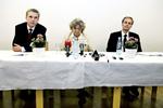 Integrationsminister Birthe Rønn Hornbech (V) mellem Peter Skaarup og Kristian Thulesen Dahl fra Dansk Folkeparti. 