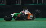 Formel 1-løbet i Brasilien var præget af flere uheld. Her er resterne af italienske Vitantonio Liuzzis Force India-racer efter et sammenstød under løbet. 