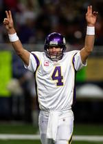 Brett Favre og Minnesota Vikings har fortsat ikke tabt i denne sæson. 