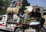 Nødhjælpsarbejdere vurderer at op mod 260.000 vil flygte fra Sydwaziristan, hvor den pakistanske hær kæmper mod Taleban og al-Qaedaoprørere. 