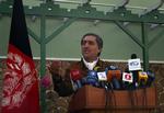 Det støtter den demokratiske proces i Afghanistan, at der nu skal stemmes igen, mener præsidentkandidat Abdullah Abdullah. Arkivfoto 