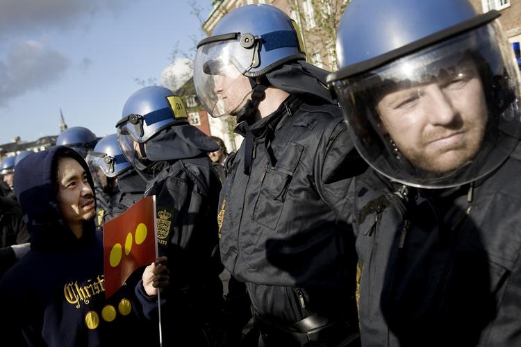 Politiet vil have flere betjente. 