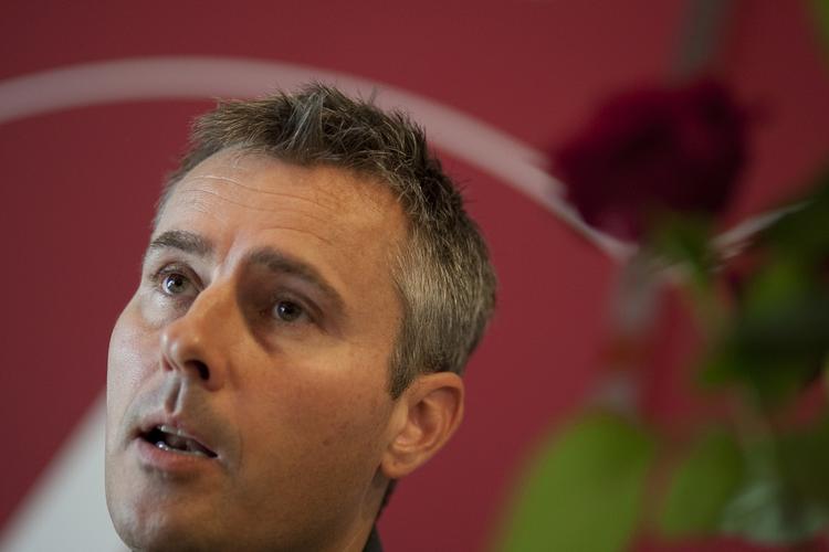 Socialdemokraternes politiske ordfører, Henrik Sass Larsen vil ikke tage Ritt Bjerregaards kritik til efterretning. 