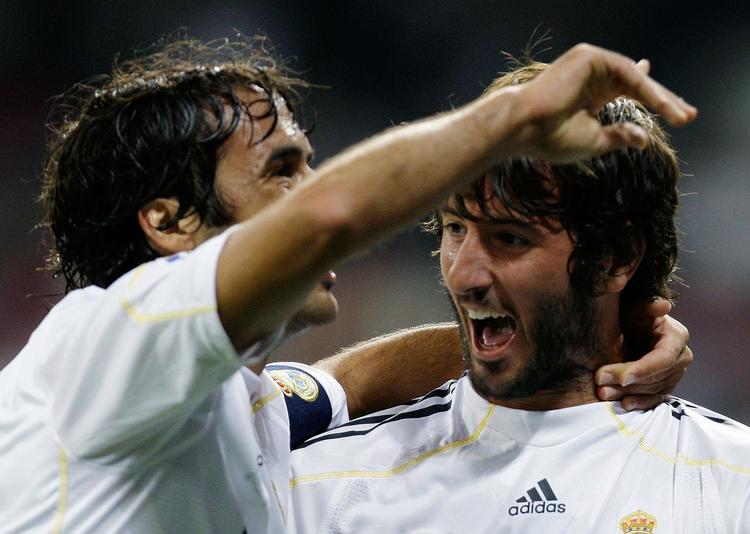 Med sit 68. europæiske mål kom Raul atter op på siden af Filippo Inzaghi, men det hjalp ikke Real Madrid stort. 