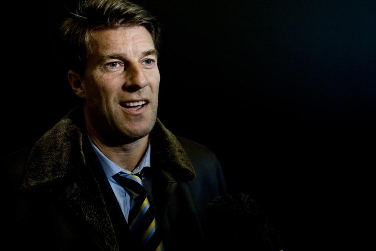 Michael Laudrup er igen sat i forbindelse med et trænerjob. Denne gang er jobbet endnu ikke ledigt, men det ventes ikke, at træneren i Atletico Madrid holder længe efter klubbens dårlige start. Arkivfoto. 