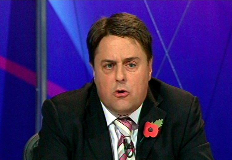 Flere britiske regeringer har begået folkemord mod deres eget folk, lød det fra den stærkt indvandrerkritiske Nick Griffin. 