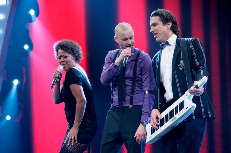 Ekstranummer. Dommerne i 'Talent 09' gik selv på scenen under finalen. 