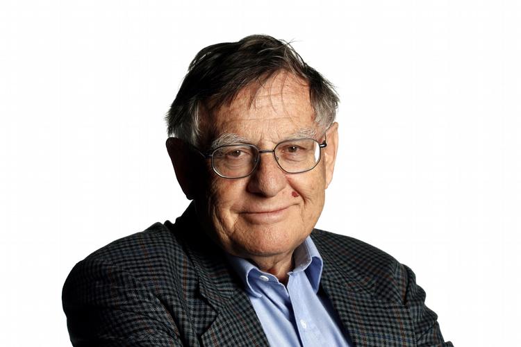 Herbert Pundik skriver dagens signatur. 