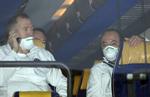 H1N1. Ledere og spillere fra den franske fodboldklub Paris Saint Germain lod sig iklæde beskyttelsesmasker, da de forlod deres hotel i Marseille. Årsagen var et udbrud af H1N1-influenza blandt spillerne. 