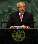 VENTETID. Den tjekkiske præsident, Vaclav Klaus, vil afvente sagen ved forfatningsdomstolen, før han som sidste mand skriver under. 