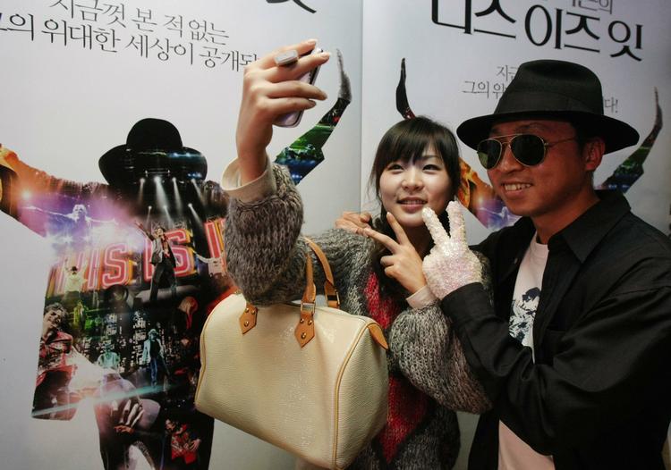 Klar til premiere i Seoul: Kim Sun-gi og Na Ji-hyun fra Sydkorea. 