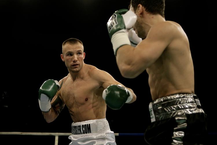 Danskerbrag. Mikkel Kessler kan blive tvunget til en kamp mod Mads Larsen. Arkivfoto. 