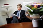 Forbrugerombudsmand Henrik Øe har måske skaffet de uheldige Jyske Bank-kunder et forlig. 