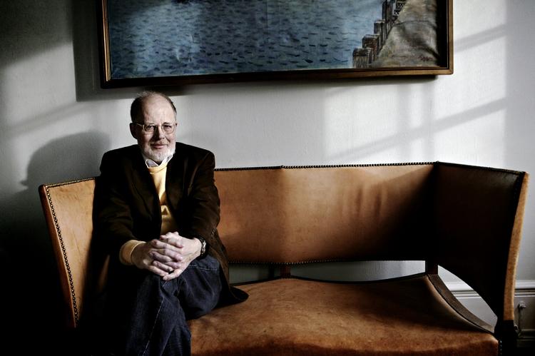 Anmeldelser. Anders Bodelsens er tilbage, men hans første nye novellesamling i 12 får blandede anmeldelser i landets aviser. 