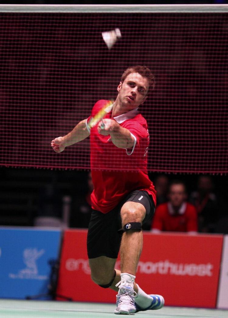 KVARTFINALEKLAR. Joachim Persson slog Simon Santoso fra Indonesien. 