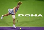 Fiberskaden i venstre lår voldte Caroline Wozniacki store vanskeligheder i kampen mod Vera Svonareva. 