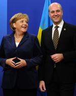 Topmøde Smilene var fremme allerede tidligere på dagen, da Fredrik Reinfeldt som vært for EU's topmøde tog imod Tysklands Kansler, Angela Merkel. 
