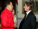 Sean Penn og Hugo Chavez mødtes i Caracas. 