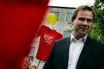 Protest. Alt har ikke været medvind for Nicolai Wammen. Da kommunen varslede besparelser i 2006 blev han mødt af vrede demonstranter. (Arkivfoto) 