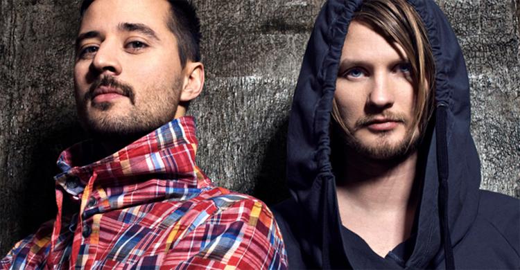 Röyksopp er soundtracket til en tilbagelænet aften i Phillipe Starck-chaiselongen, hvor man har fødderne oppe, ripasso-vin i Iittala-glasset og hjemmegjort oliventapanade i Helbak-skålen. 