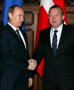 Møde. Premiereminister Vladimir Putin sammen med statsminister Lars Løkke Rasmussen i Moskva. 
