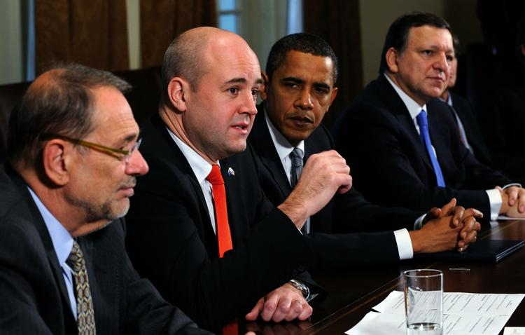 Præsident Barack Obama sammen med  Javier Solana (tv.), den svenske statsminister Fredrik Reinfeldt og EU's kommisionsformand Jose Manuel Barroso. 