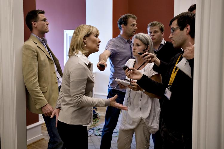 Medieglad. Politikernes brug af gratis taletid i medierne, tvinger ministre til at udtale sig om enhver enkelt sag.(Arkivfoto). 