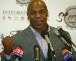 COMEBACK. Bokselegenden Mike Tyson vil ikke afvise, at han vender tilbage til ringen. 