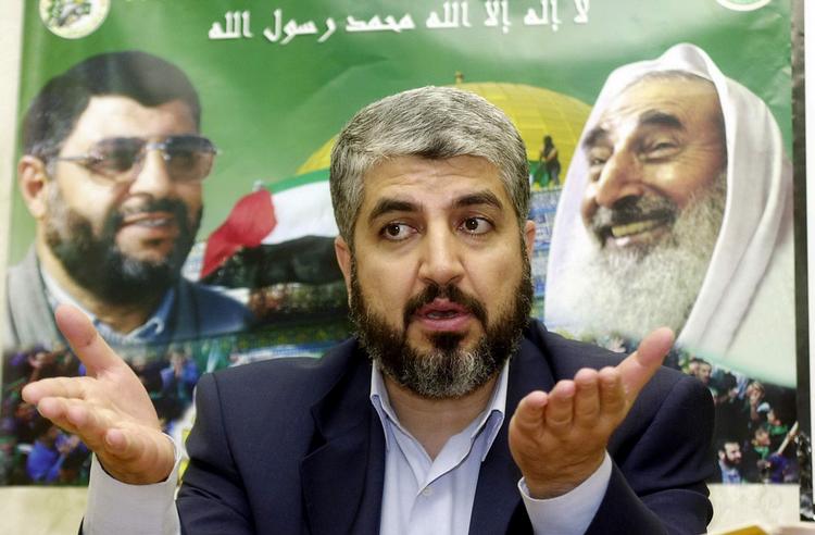 Forsoning. To dage efter Mahmoud Abbas meddelte, at han ikke genopstiller til valget som præsident for det palæstinensiske selvstyre, opfordrer lederen af Hamas Khaled Meshaal (billedet) til forsoning mellem de to fløje af palæstinenserne. (Arkivfoto) 