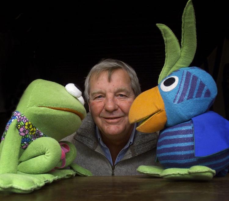 HYGGEONKEL. Den første uge på DR Ramasjang har budt på hyggelige gensyn med klassikere som 'Bennys badekar', 'Kaj og Andrea', 'Bamses billedbog' og 'Bullerfnis'. Arkivfoto. 