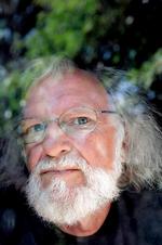 madsen. Svend Åge Madsen er aktuel med romanen 'Mange sære ting for'. Samtidig udgives et festskrift for forfatteren. Foto: Rasmus Baaner 