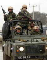 Britiske militærledere ønsker at trække sig ud af mindre baser for at koncentrere kræfterne på det større befolkningstunge byer. 